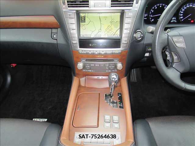 Lexus LS 2010-02 7802657-5