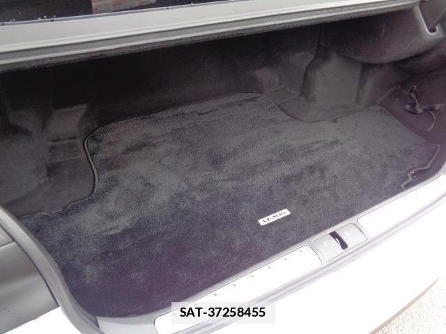 Lexus LS 2021-05 7802902-4
