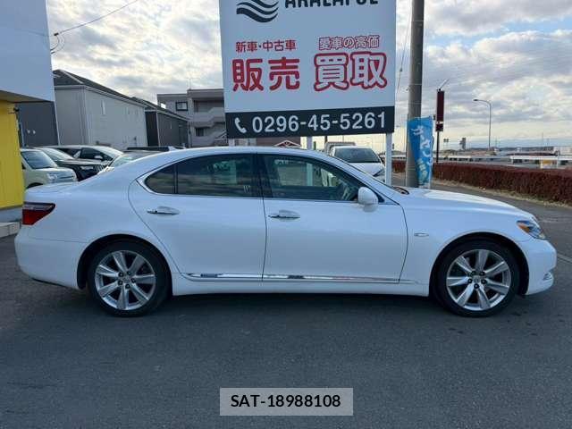 Lexus LS 2007-09 7803595-4