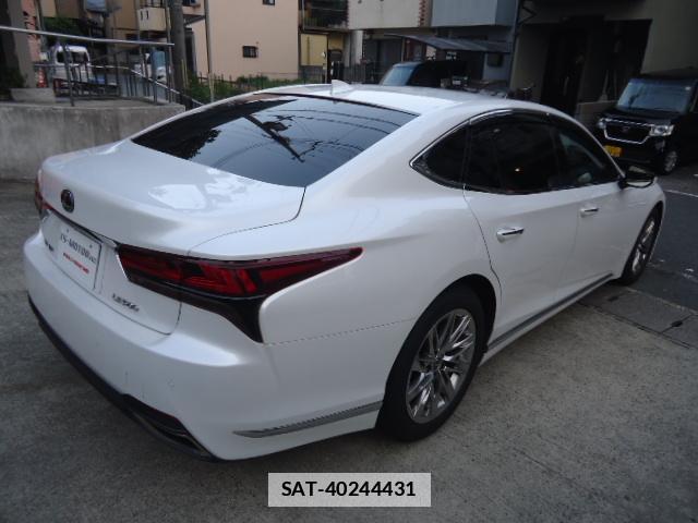 Lexus LS 2021-03 7804626-13