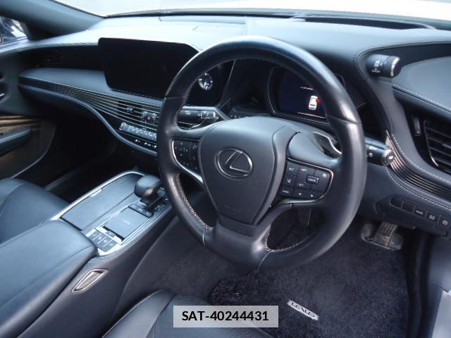 Lexus LS 2021-03 7804626-2