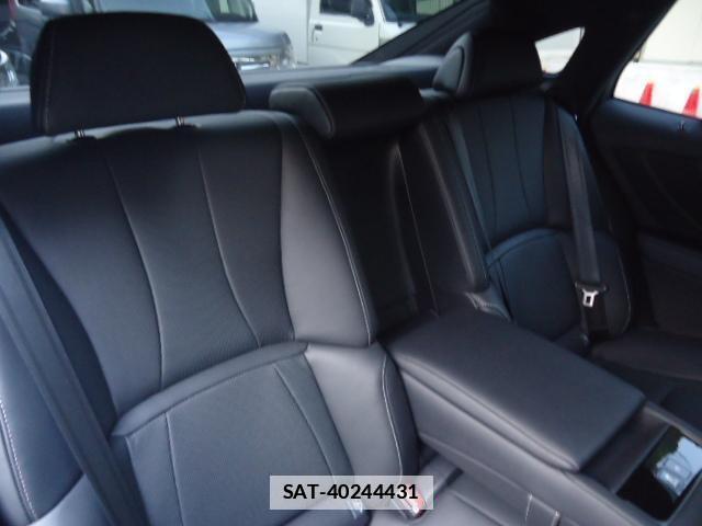 Lexus LS 2021-03 7804626-6