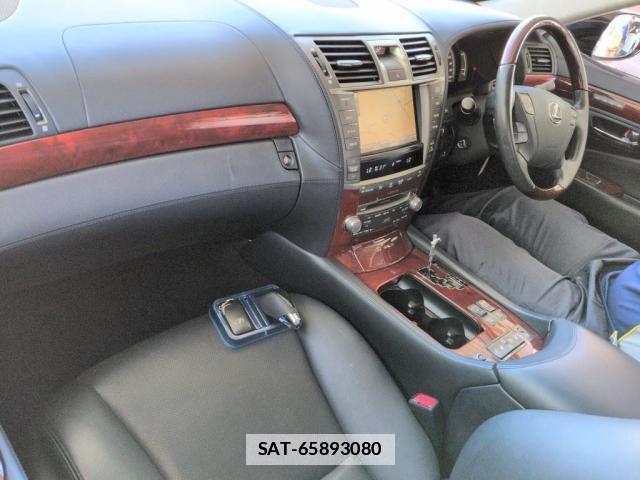 Lexus LS 2011 7805754-2