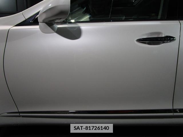 Lexus LS 2009-03 7806172-2