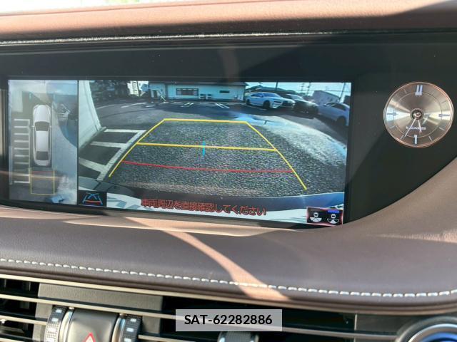 Lexus LS 2018-03 7806199-10
