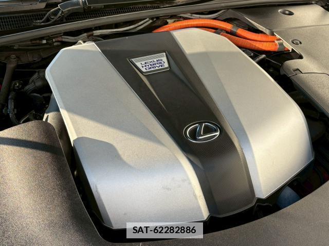 Lexus LS 2018-03 7806199-19