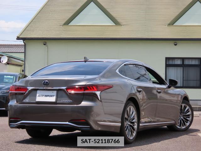 Lexus LS 2017-12 7806201-1