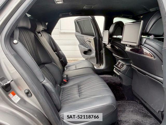 Lexus LS 2017-12 7806201-7