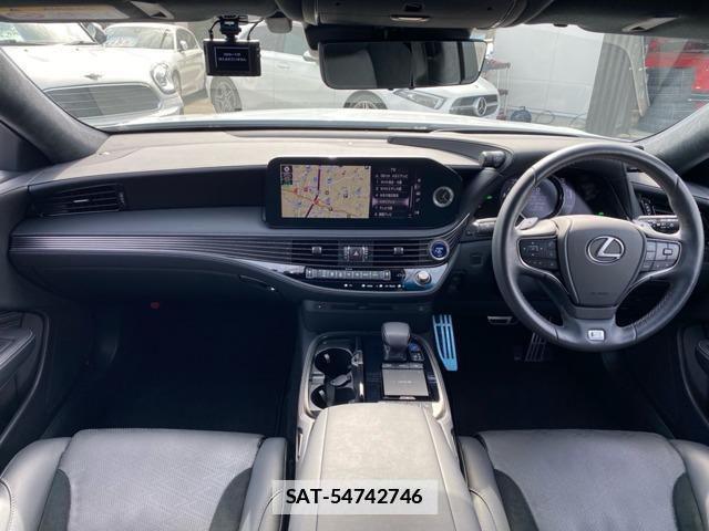 Lexus LS 2021-02 7806447-1
