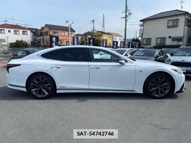 Lexus LS 2021-02 7806447-6