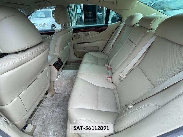 Lexus LS 2010-12 7808752-16