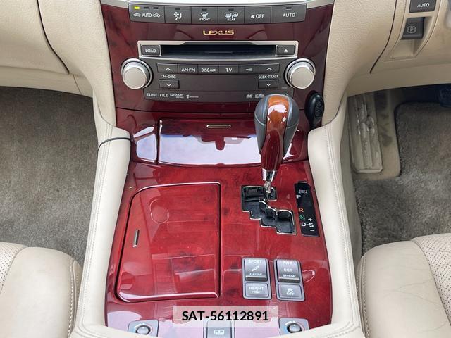 Lexus LS 2010-12 7808752-18