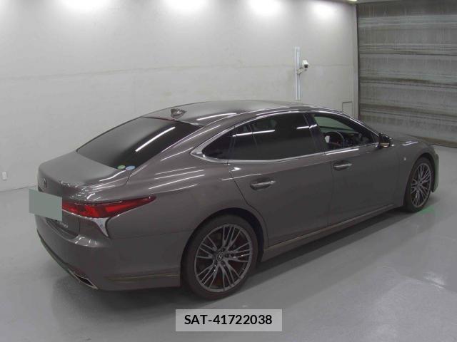 Lexus LS 2018-02 7809157-1