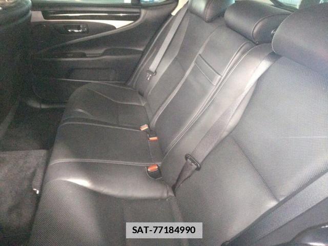 Lexus LS 2013-05 7810426-3