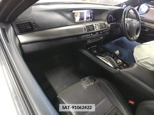 Lexus LS 2014-07 7811088-2