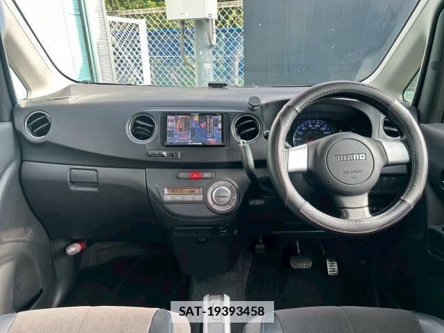 Subaru LUCRA CUSTOM 2011-02 7810239-3