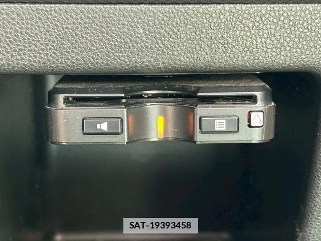 Subaru LUCRA CUSTOM 2011-02 7810239-6