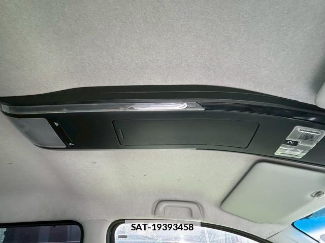 Subaru LUCRA CUSTOM 2011-02 7810239-9