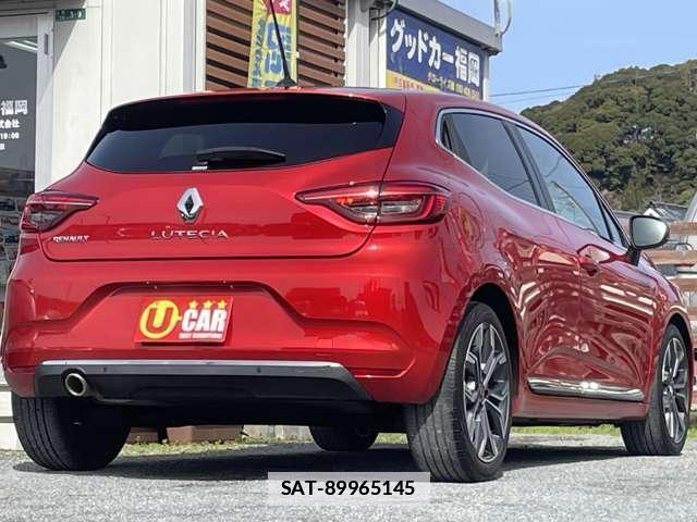 Renault LUTECIA 2021-02 7795267-1