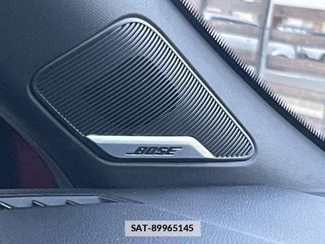 Renault LUTECIA 2021-02 7795267-4