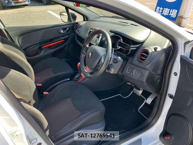 Renault LUTECIA 2013-11 7795715-5