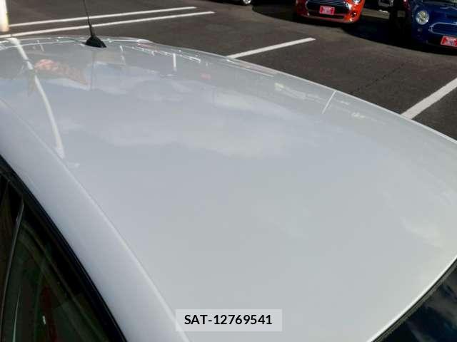 Renault LUTECIA 2013-11 7795715-9