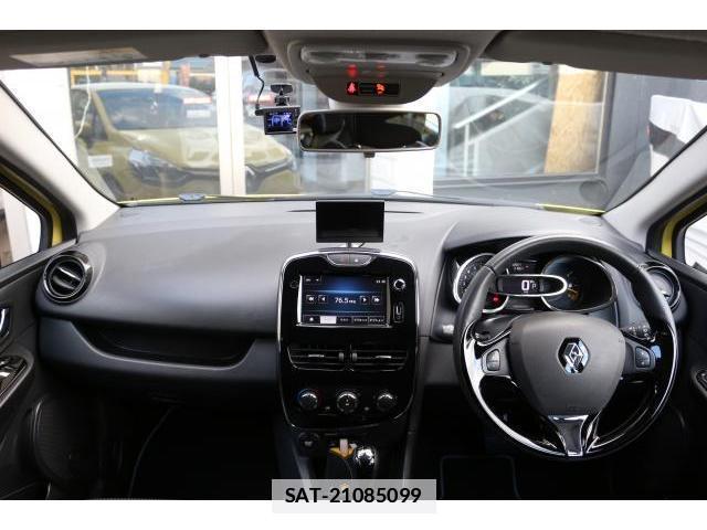 Renault LUTECIA 2015-08 7797728-2