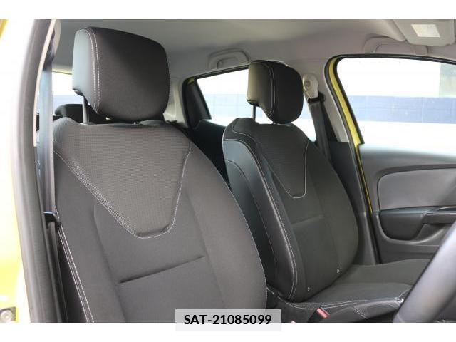 Renault LUTECIA 2015-08 7797728-5