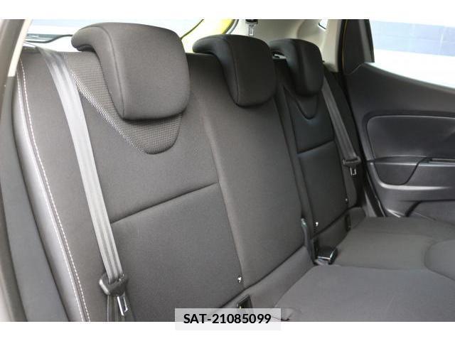 Renault LUTECIA 2015-08 7797728-6