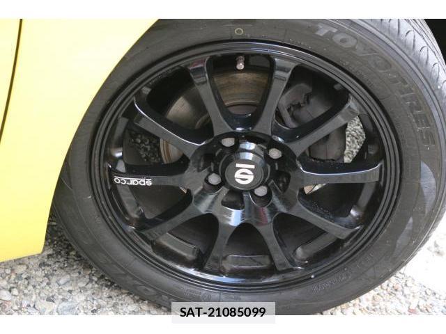 Renault LUTECIA 2015-08 7797728-8