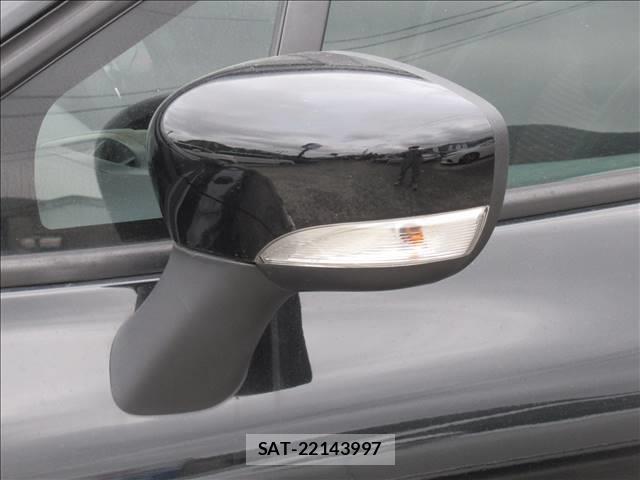 Renault LUTECIA 2014-02 7802664-10
