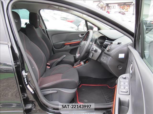 Renault LUTECIA 2014-02 7802664-12