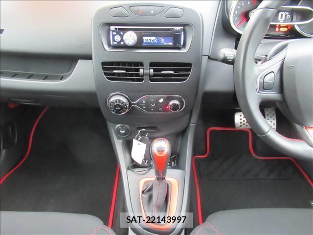 Renault LUTECIA 2014-02 7802664-5