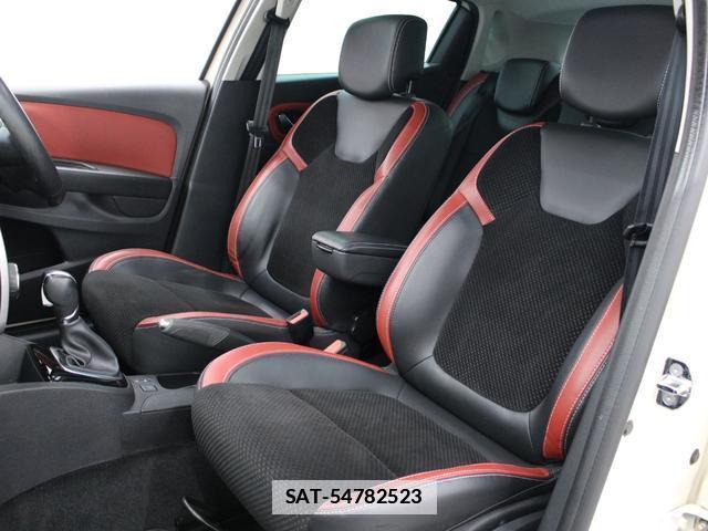 Renault LUTECIA 2017-02 7806760-11