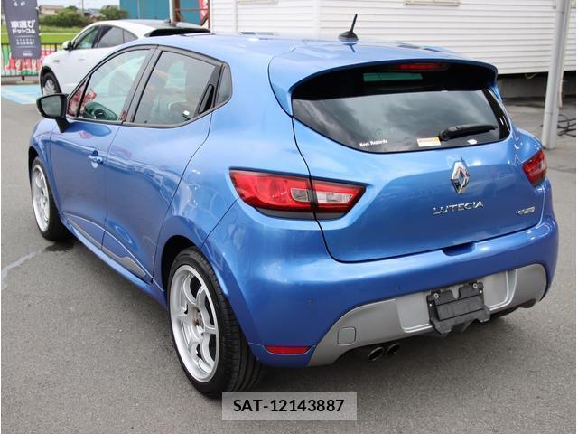 Renault LUTECIA 2015-03 7808662-6