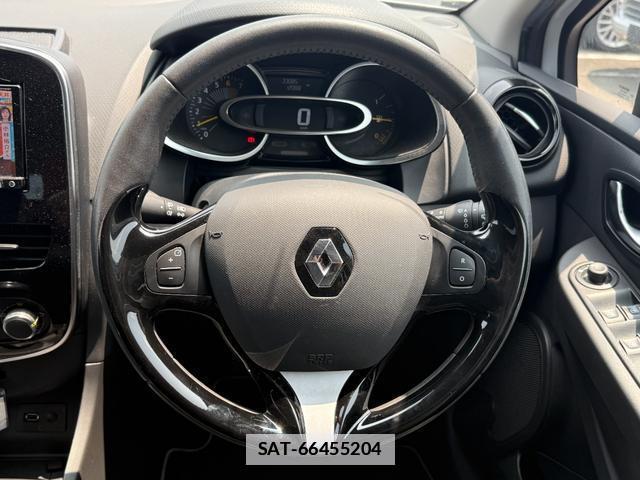 Renault LUTECIA 2016-06 7808763-18