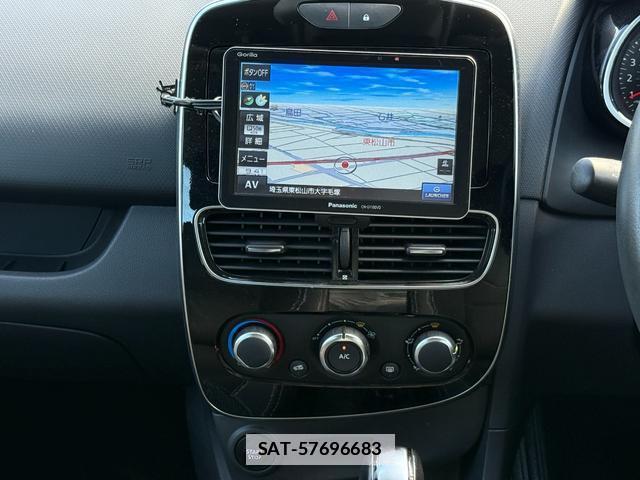 Renault LUTECIA 2017-08 7808765-18