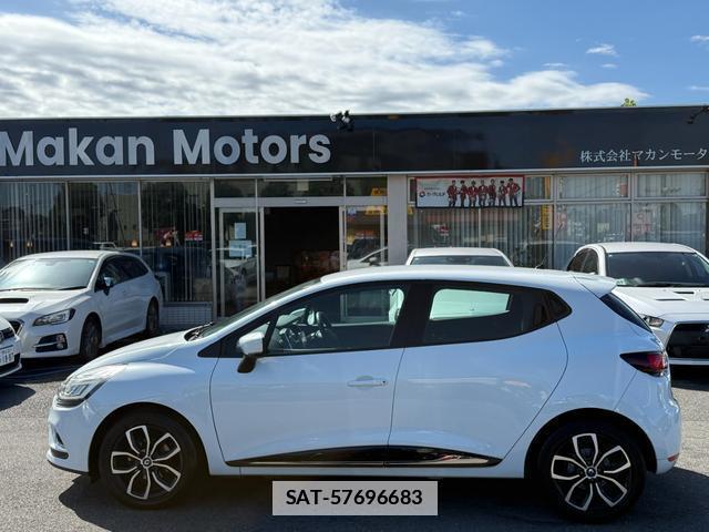Renault LUTECIA 2017-08 7808765-7