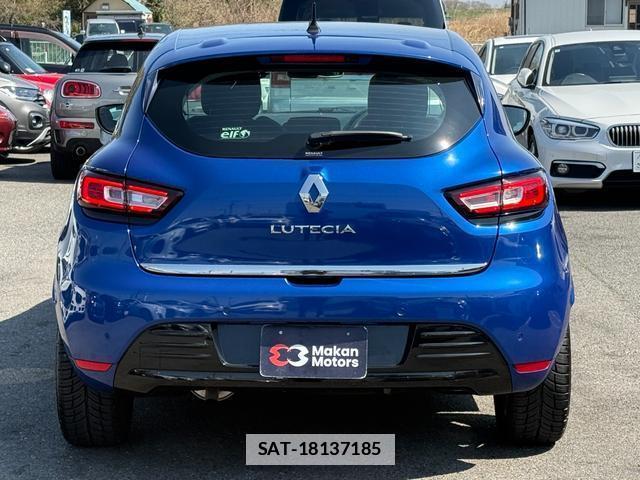 Renault LUTECIA 2021-05 7808788-10