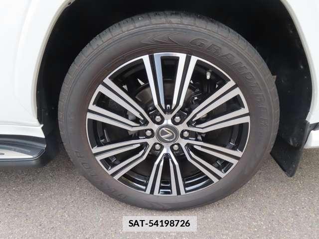 Lexus LX 2023-06 7794566-17