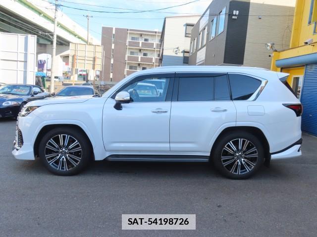 Lexus LX 2023-06 7794566-5