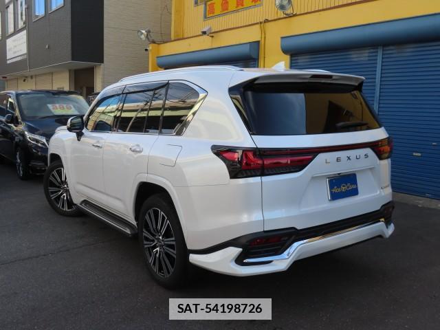 Lexus LX 2023-06 7794566-6