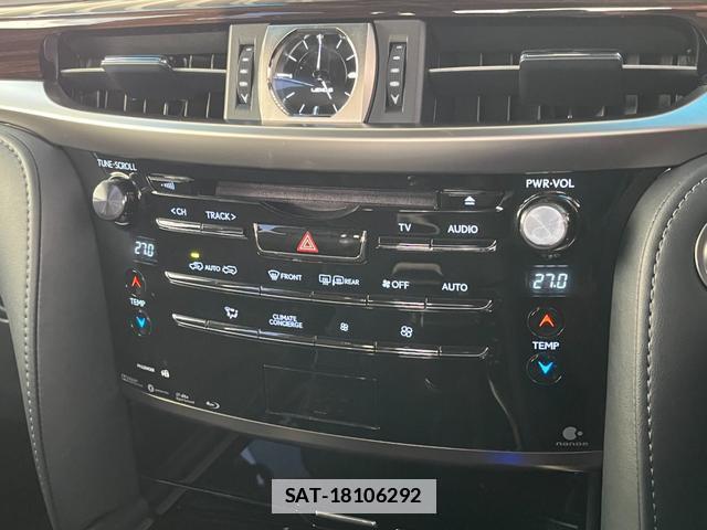 Lexus LX 2019-02 7801929-15