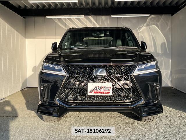 Lexus LX 2019-02 7801929-4