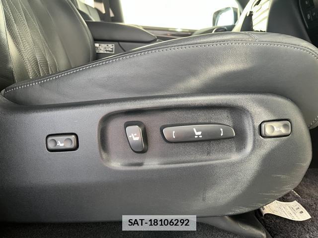 Lexus LX 2019-02 7801929-6