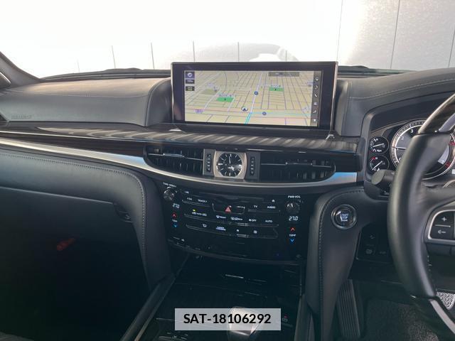 Lexus LX 2019-02 7801929-7