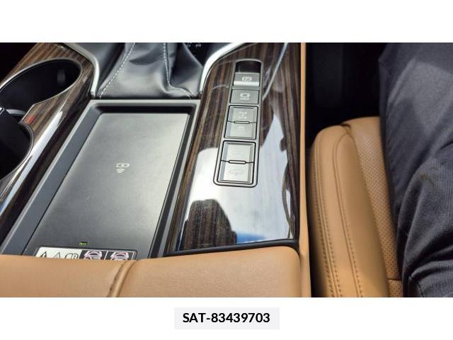 Lexus LX 2023-09 7804061-15