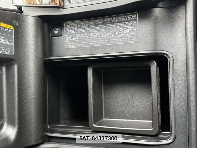 Lexus LX 2022-07 7805148-12