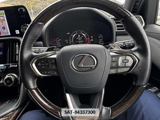 Lexus LX 2022-07 7805148-16