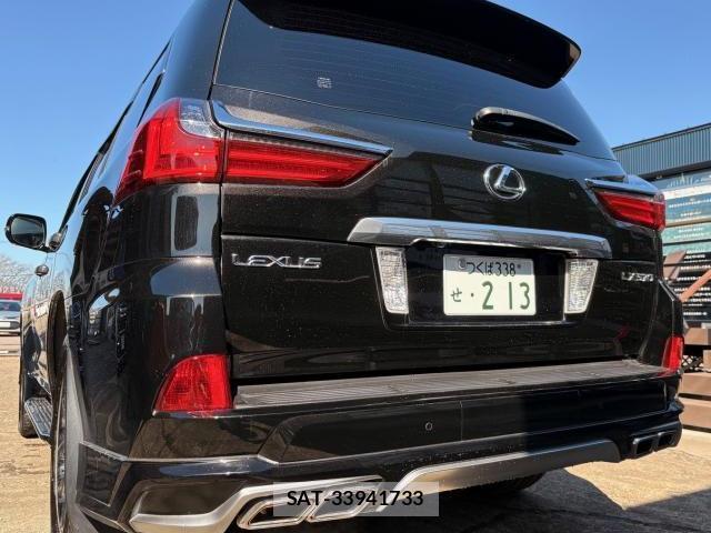 Lexus LX 2016-06 7805502-1